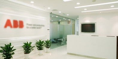 【前台区】前台办公接待为形象展示窗口，办公家具更重要